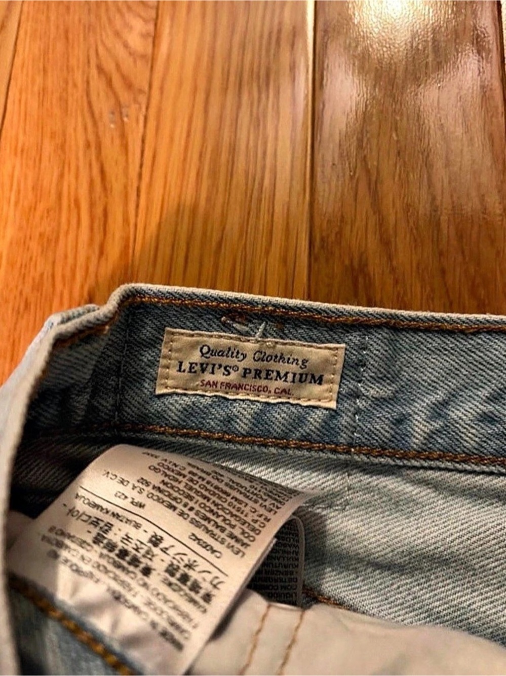 Levi's Premium 501 Distressed Denim Jean Shorts Waist 25 - Picture 4 of 4